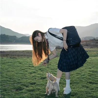 白色荣光